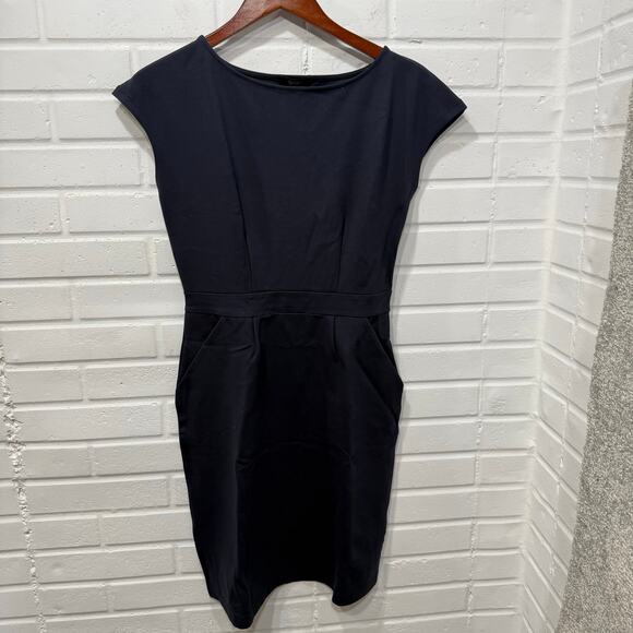 Quince NWT Ultra Stretch Ponte Cap Sleeve Dress Navy Blue Sheath Sml Classic - Picture 7 of 14